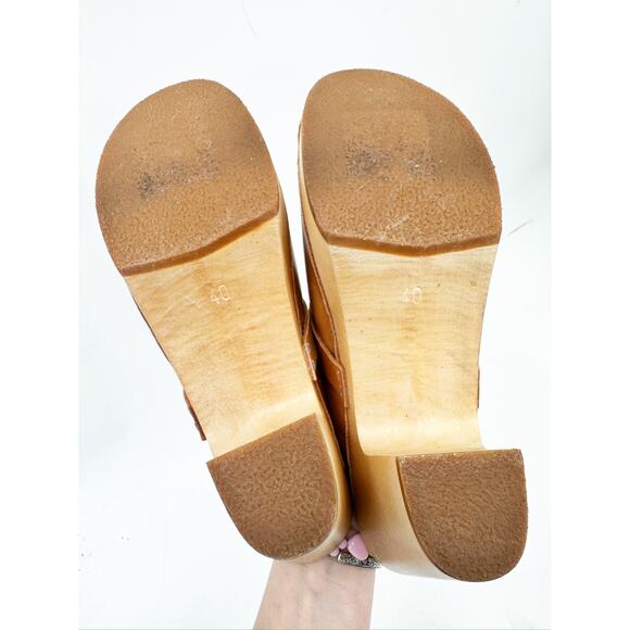 Swedish Hasbeens Classic Slip On Cognac Tan Leather Block Heel Clogs Size 40 - Picture 4 of 5